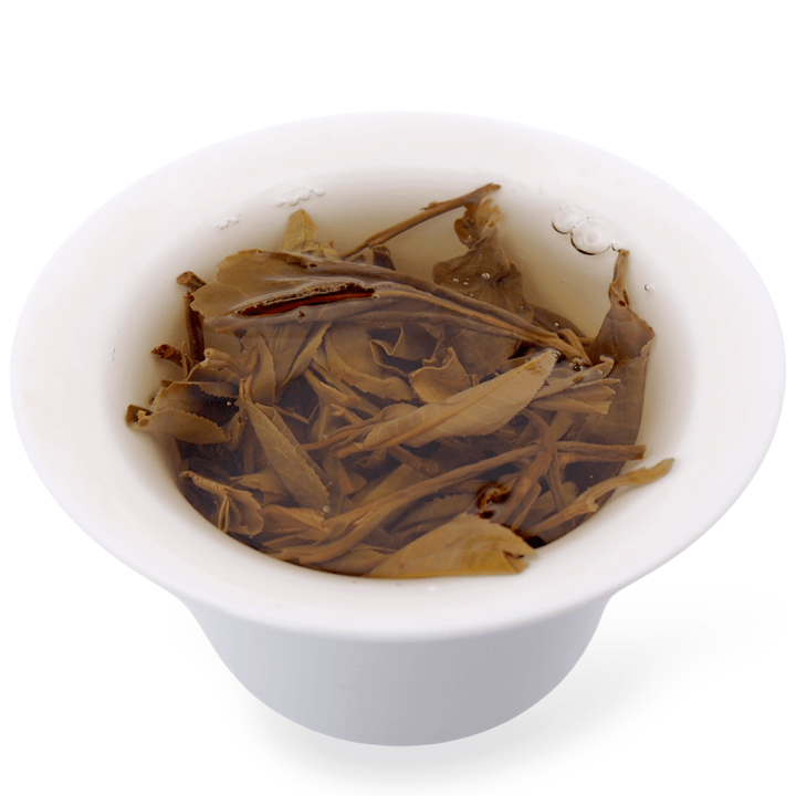 2015 Yiwu Sheng Puerh - Tea and Whisk