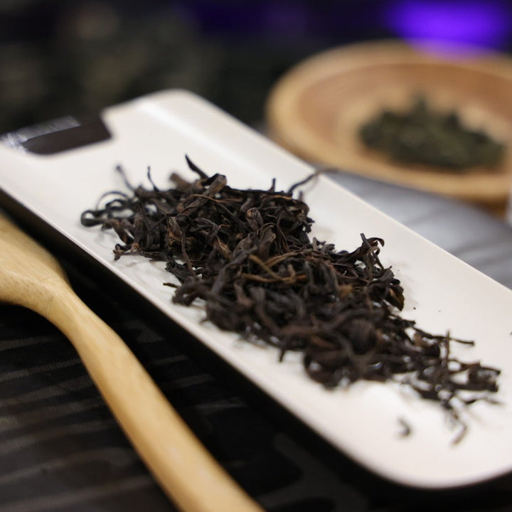 Bai Ye Phoenix Dancong Oolong - Tea and Whisk
