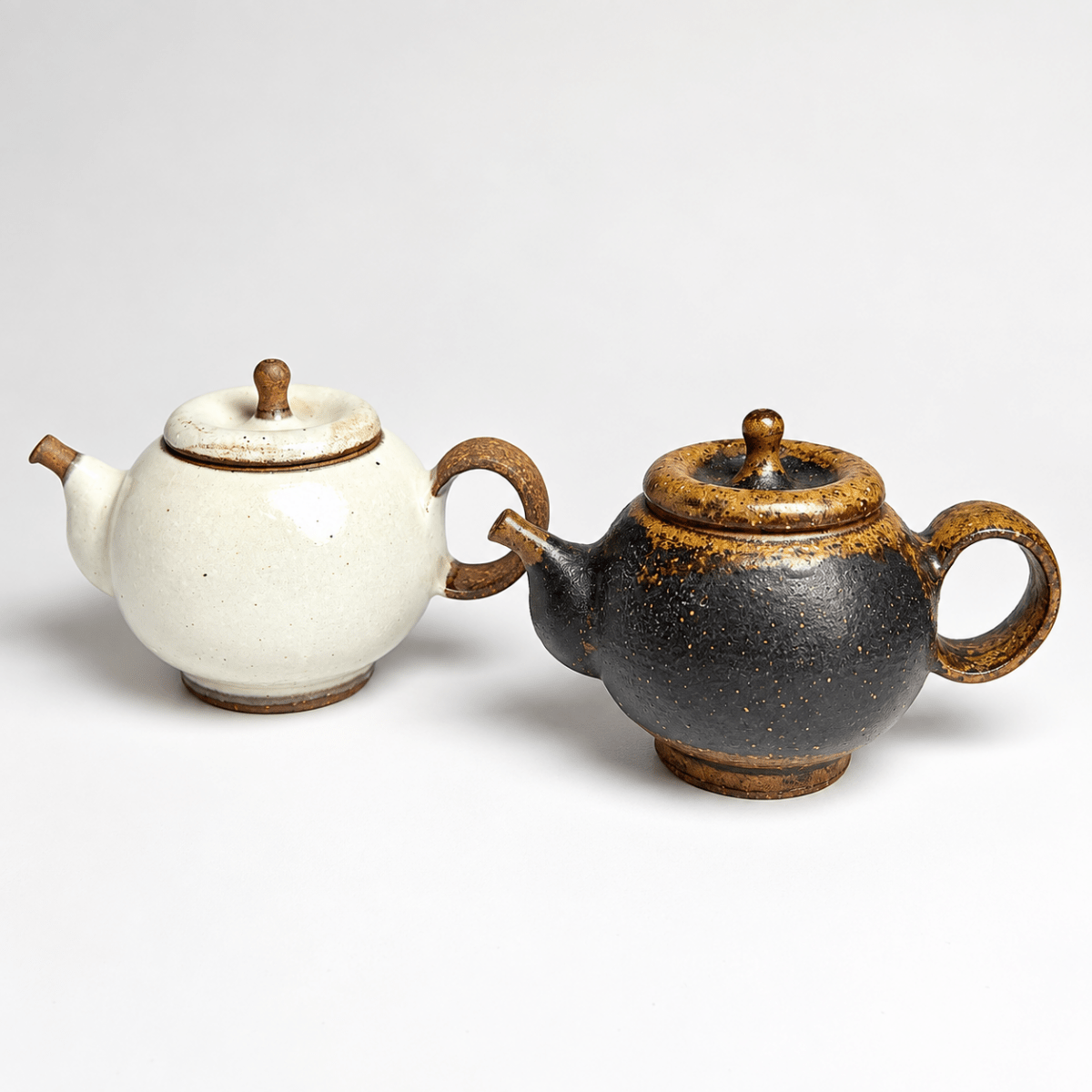 Earth & Ember - Japanese Handmade Shigaraki-yaki Teapot – Tea and