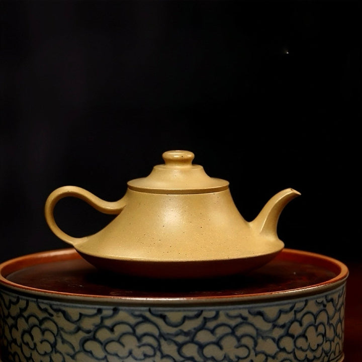 Handmade Yellow Clay Yixing Teapot - YUN LU - Tea and Whisk