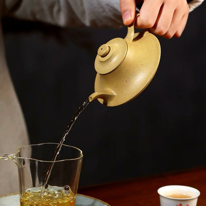 Handmade Yellow Clay Yixing Teapot - YUN LU - Tea and Whisk