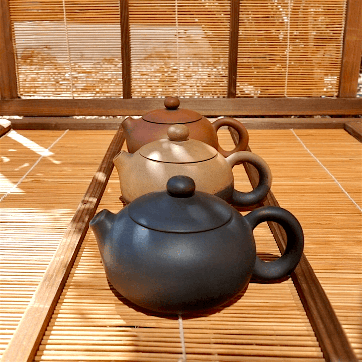Jianshui “Xi Shi” Handmade Teapot - Tea and Whisk