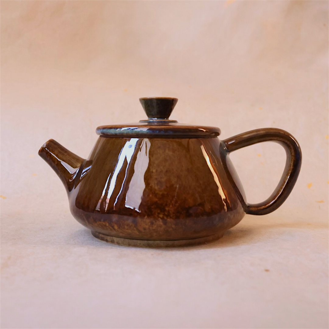 Jianshui "Glazed Mesa" Teapot Collection