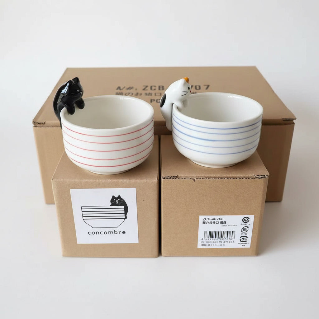 Peekaboo Cat - Japanese Handmade Nagoya Teacup
