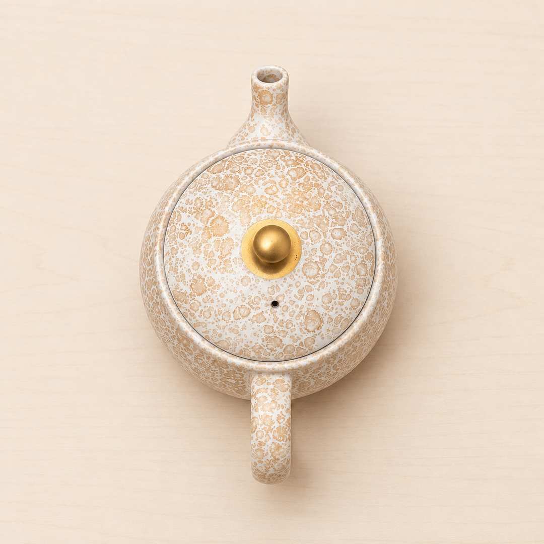 Golden Snow -Japanese Master Shouryu Royal Gold Tenmoku Teapot