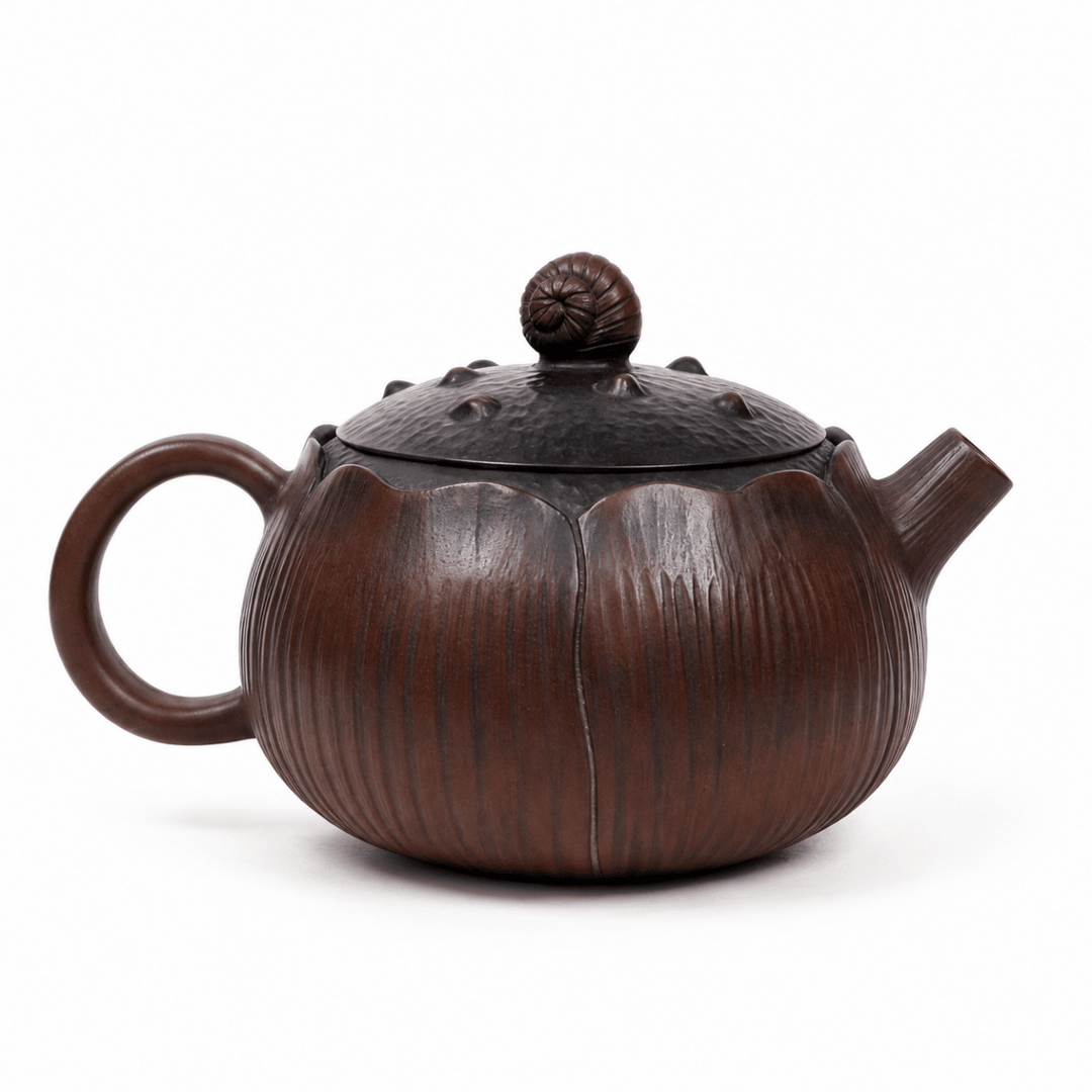 Ancient Lotus Heart-Jianshui Master Handcrafted Teapot - Tea and Whisk