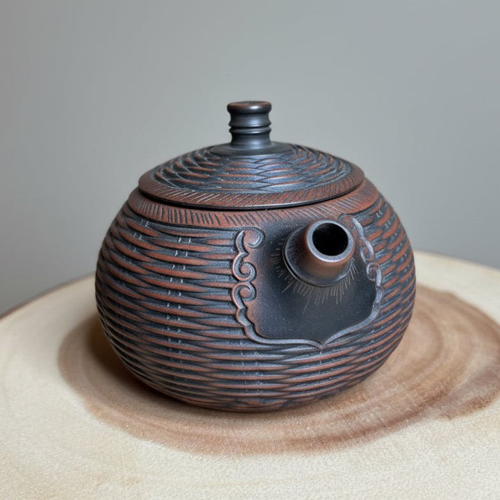 Bamboo Weave Harmony - Jianshui Master Handcrafted Teapot - Tea and Whisk