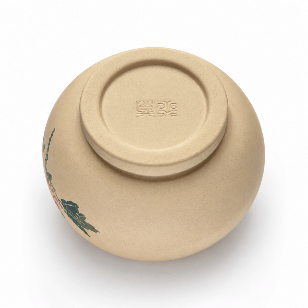 Beige Garden - Jianshui Master Handmade Tea Cup Collection - Tea and Whisk