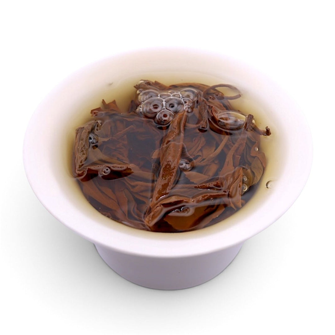 Bingdao Laozhai Black Tea - Tea and Whisk