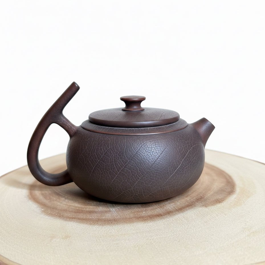 Bodhi Reflection- Master Handmade Jianshui Teapot - Tea and Whisk