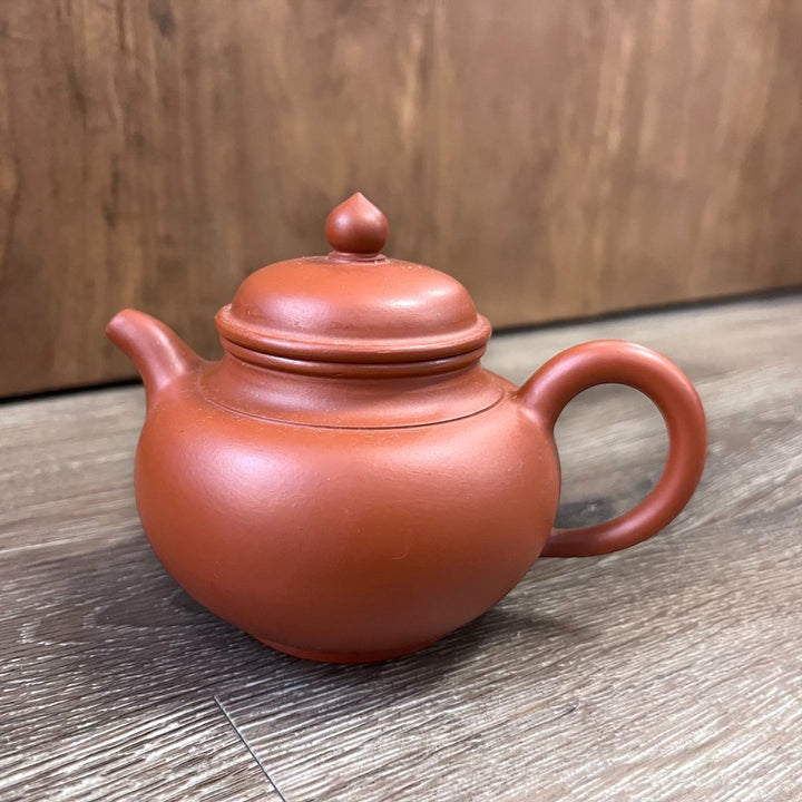 Breezy Hills Yixing Teapot - Tea and Whisk