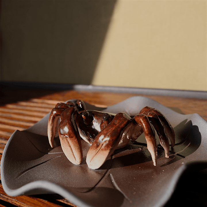 Color - Changing Crab Teapet - Tea and Whisk