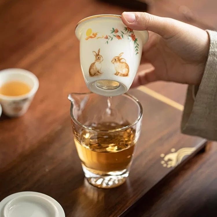 Tea Rabbits Cute Rabbits Ez Pouring Travel Tea Set – Tea and Whisk