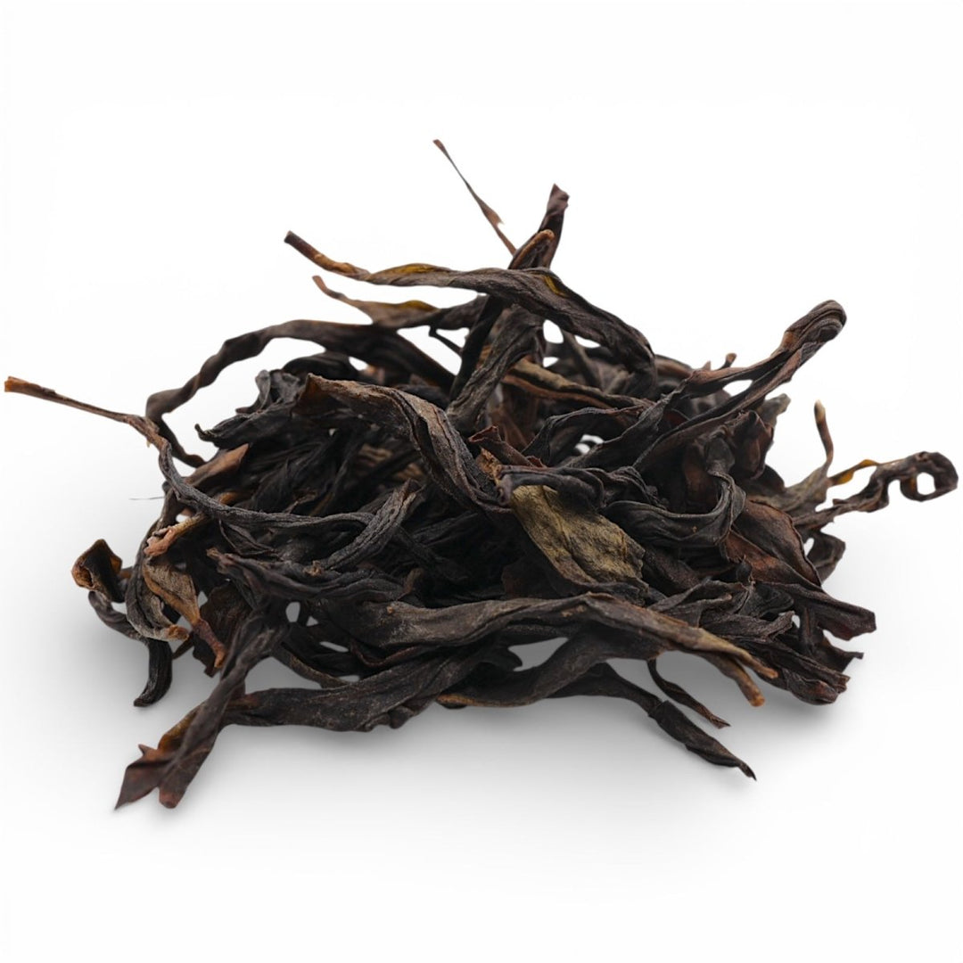 Early Spring Wudong Duckshit Oolong PREORDER ONLY - Tea and Whisk