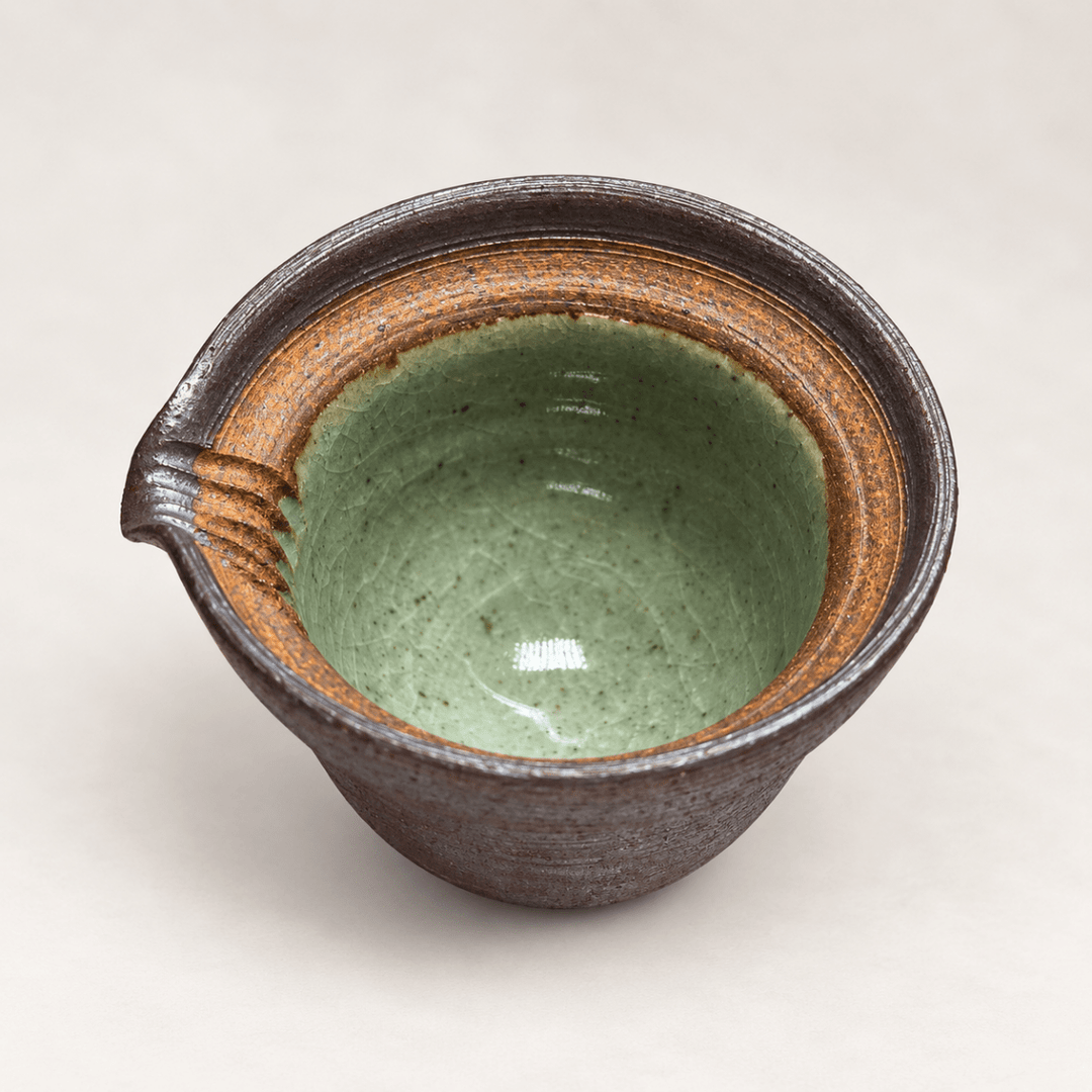 Earth & Celadon -Japanese Handmade Shigaraki-yaki Hohin Shiboridashi - Tea and Whisk