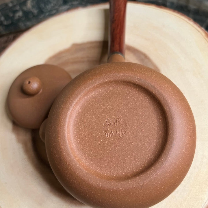 Earthline - Handmade Duanni Yixing Teapot - Tea and Whisk