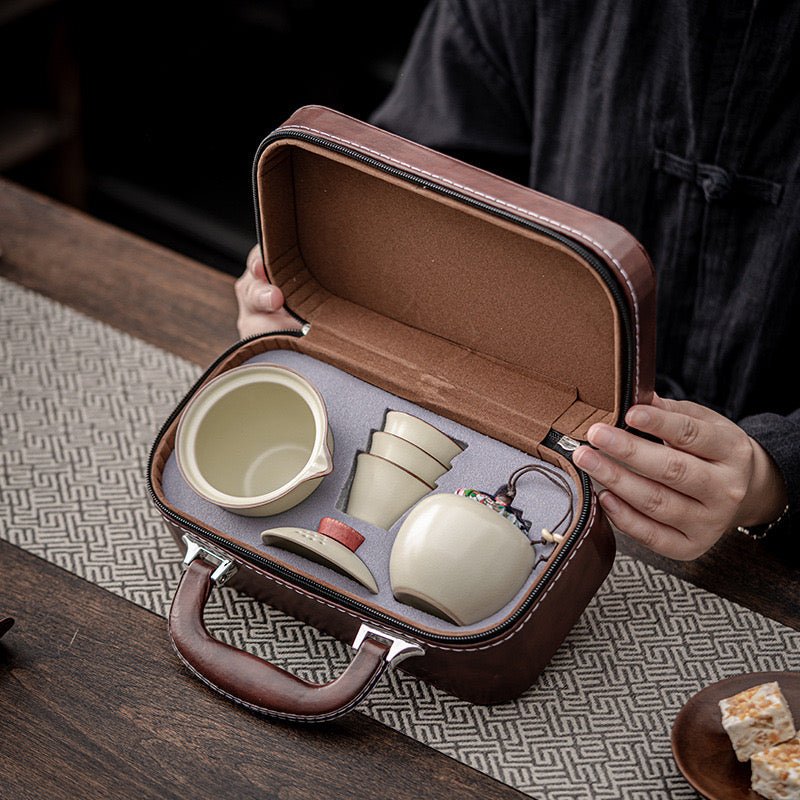 Flowing Cloud Travel Tea Set - Tea and Whisk