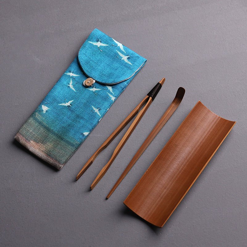 Gongfu Tea Ceremony Tools With Art Pouch - Tea and Whisk