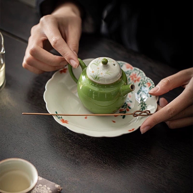 Hand - Painted Blossom Porcelain Teapot for Daily Gongfu Brewing - Tea and Whisk