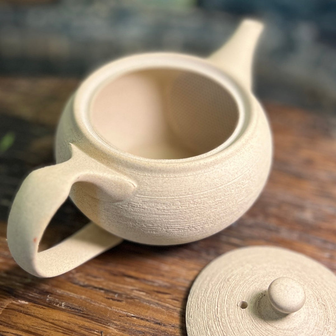 Handmade Japanese Kyusu - Beige Tokoname Teapot - Tea and Whisk