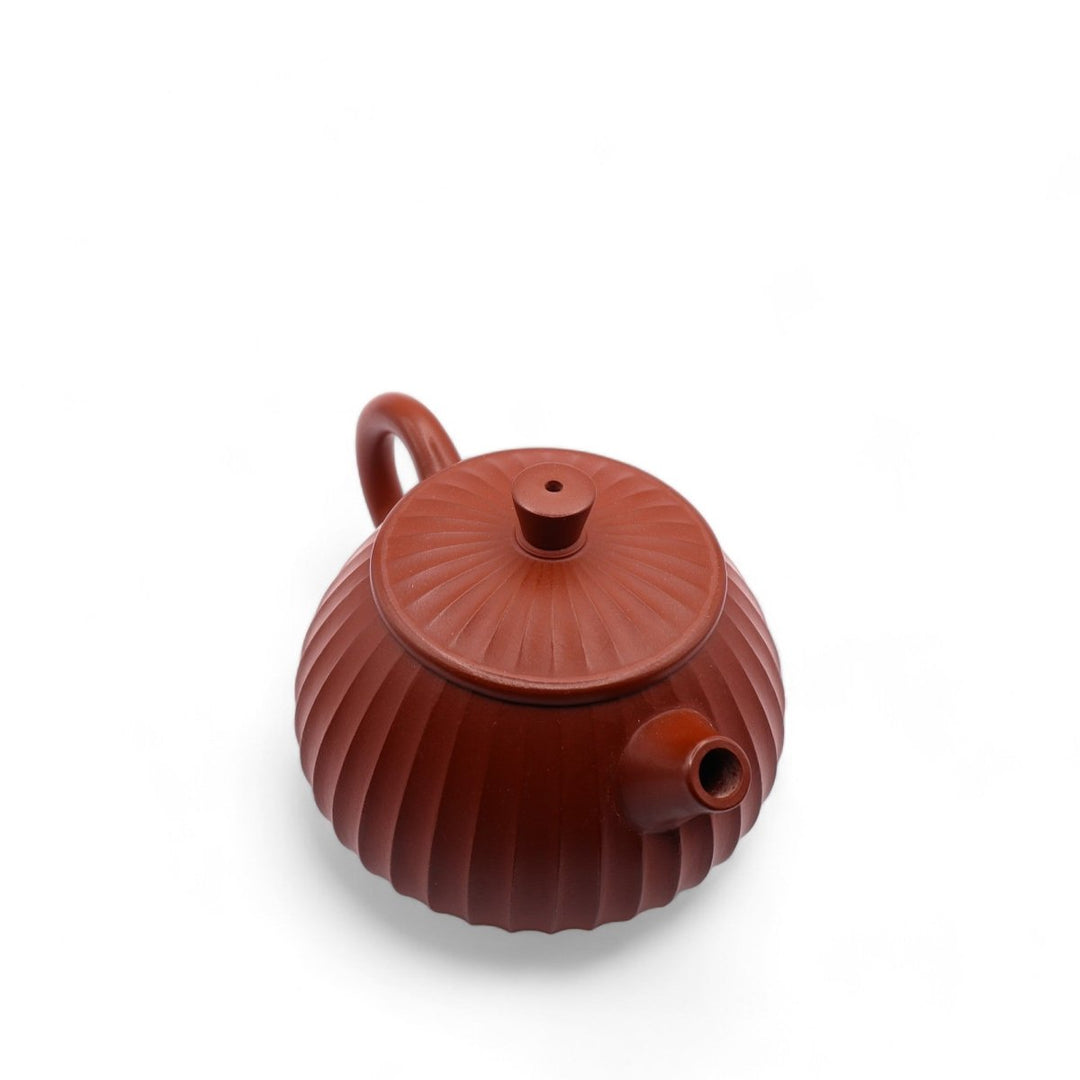 Handmade Premium Yixing Clay Teapot - Purity - Tea and Whisk