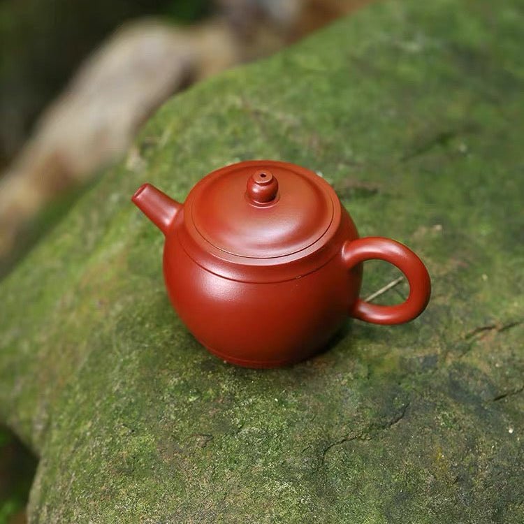 Handmade Premium Yixing “Hanwa” Teapot - Tea and Whisk