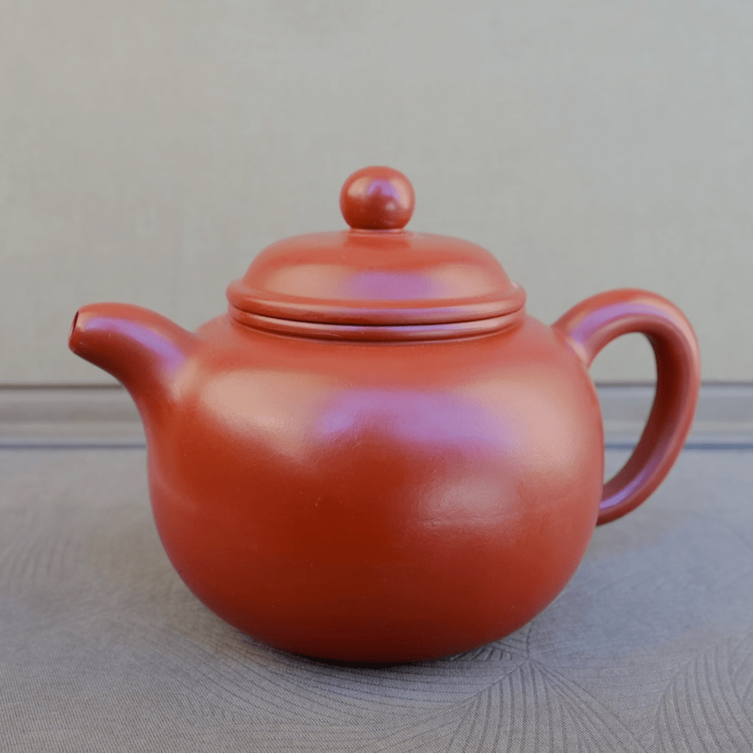 Handmade Yixing DuoQiu Teapot - Tea and Whisk
