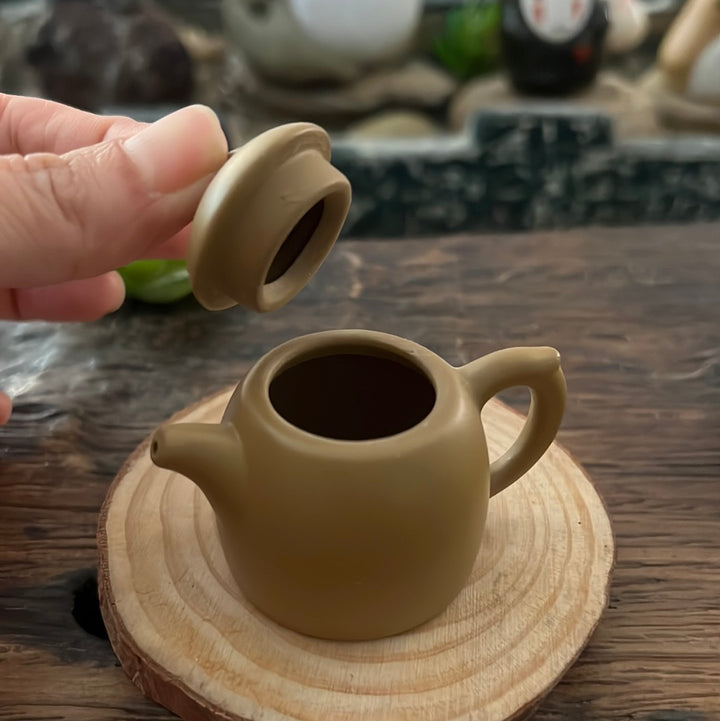 Yixing Clay Mini Teapot Tea Pet - Tea and Whisk