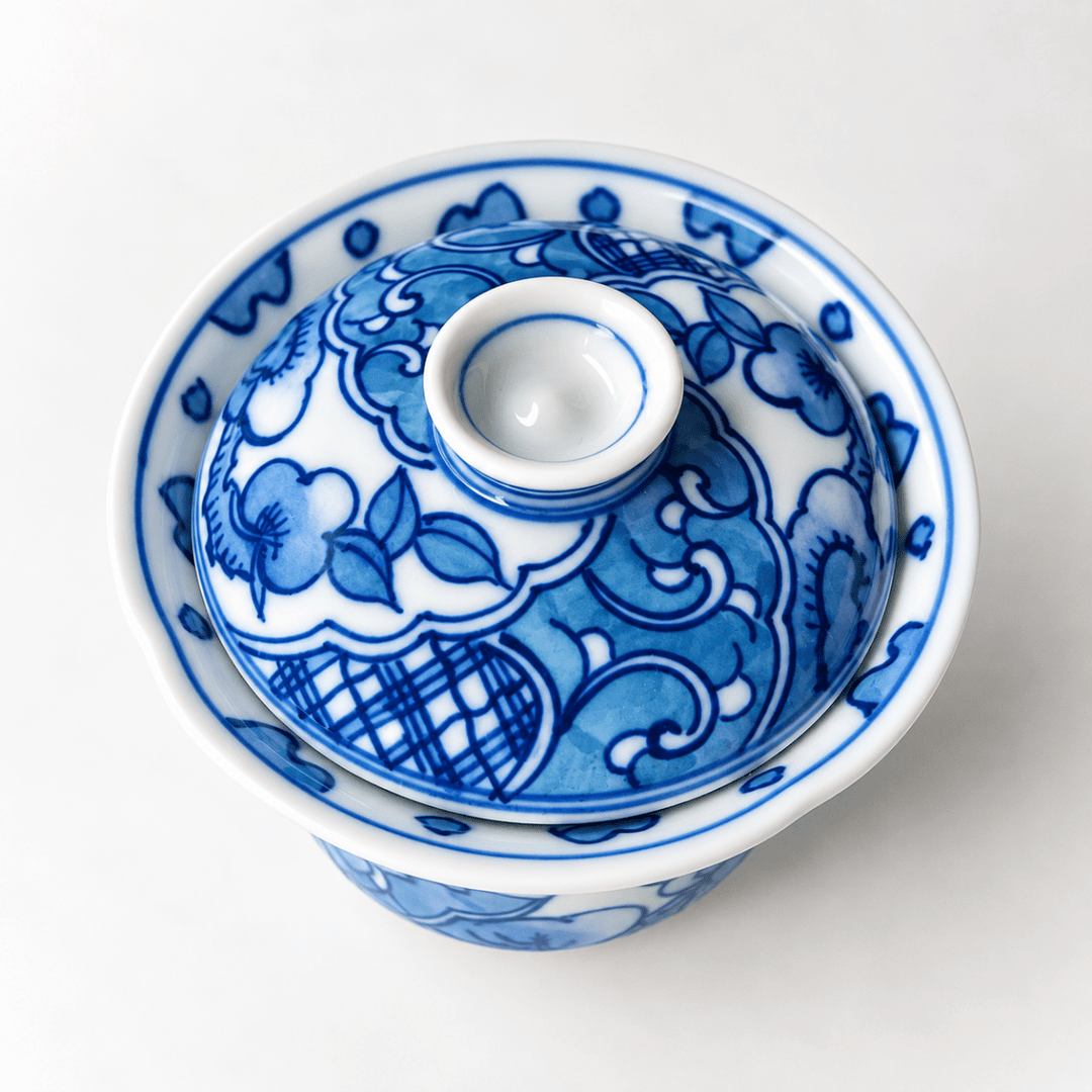 Japanese Handcrafted Arita-yaki Qinghua Porcelain Gaiwan 100ml - Tea and Whisk