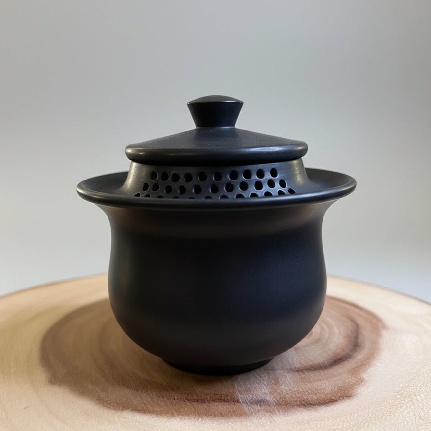 Jianshui All Black Clay Handmade Easy Gaiwan - Tea and Whisk