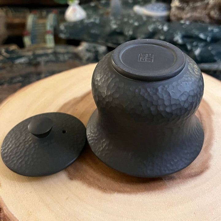 Jianshui All Black Clay Handmade Easy Gaiwan - Tea and Whisk