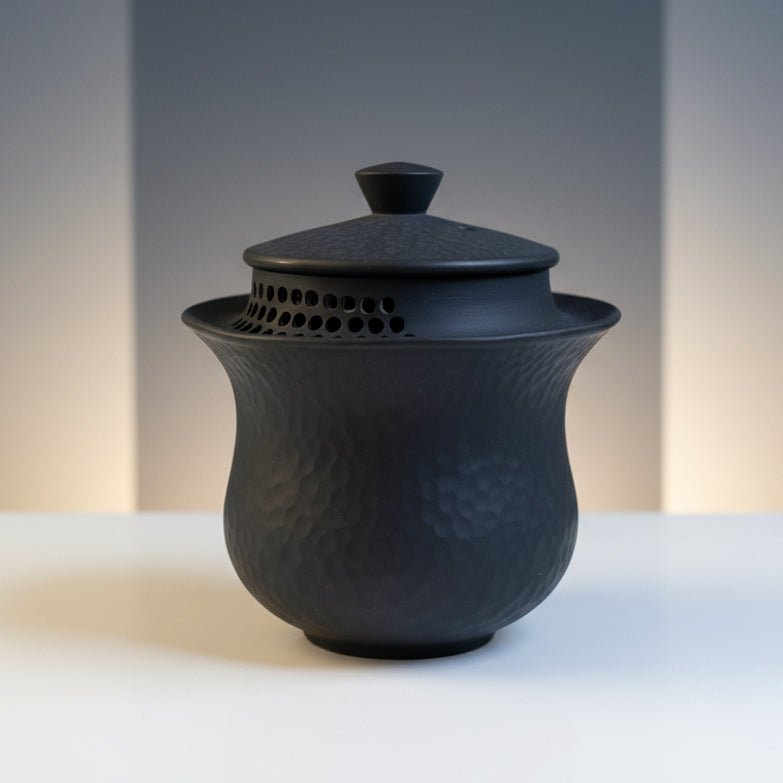Jianshui All Black Clay Handmade Easy Gaiwan - Tea and Whisk