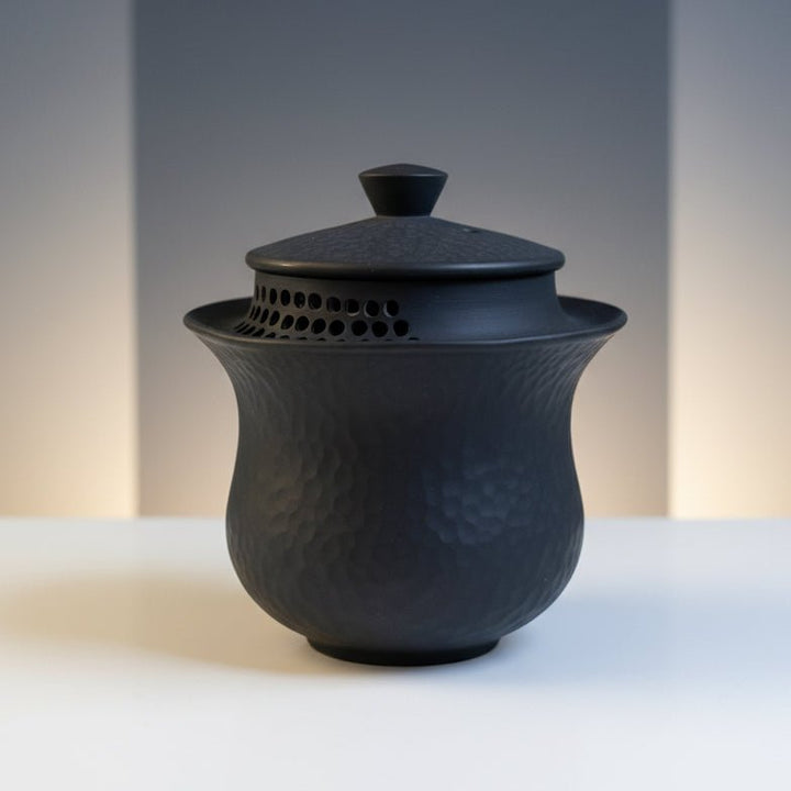 Jianshui All Black Clay Handmade Easy Gaiwan - Tea and Whisk