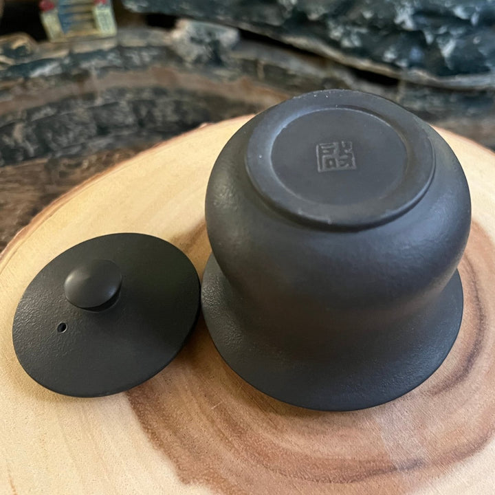 Jianshui All Black Clay Handmade Easy Gaiwan - Tea and Whisk