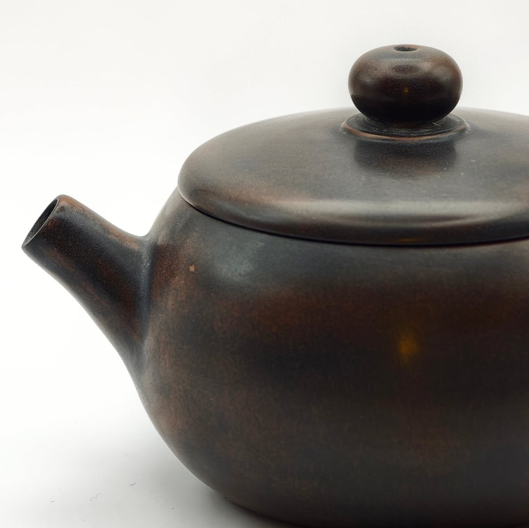 Jianshui “Fanggu” Handmade Small Solo Teapot - 90ml - Tea and Whisk