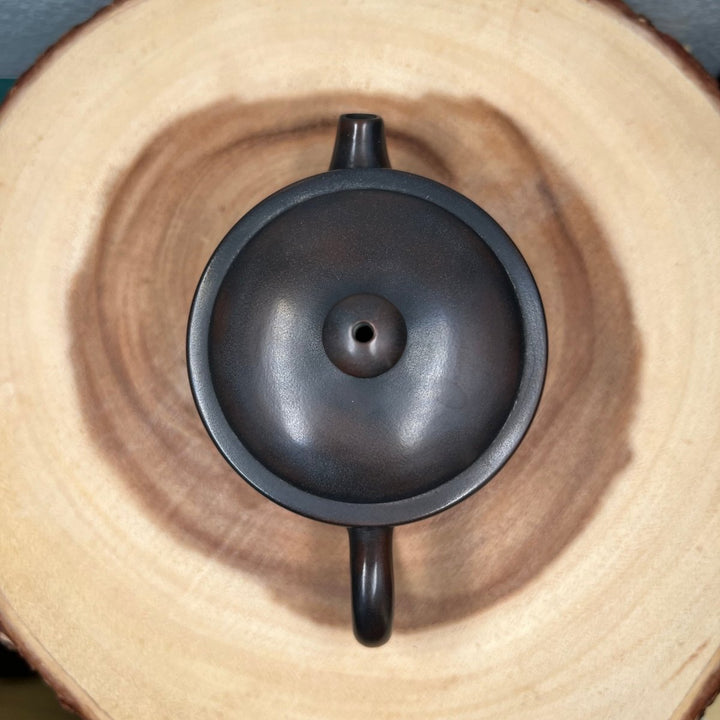 Jianshui “Full Moon” Wide-Mouth Handmade Small Solo Teapots Collection - Tea and Whisk