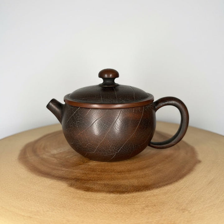 Jianshui “Full Moon” Wide-Mouth Handmade Small Solo Teapots Collection - Tea and Whisk