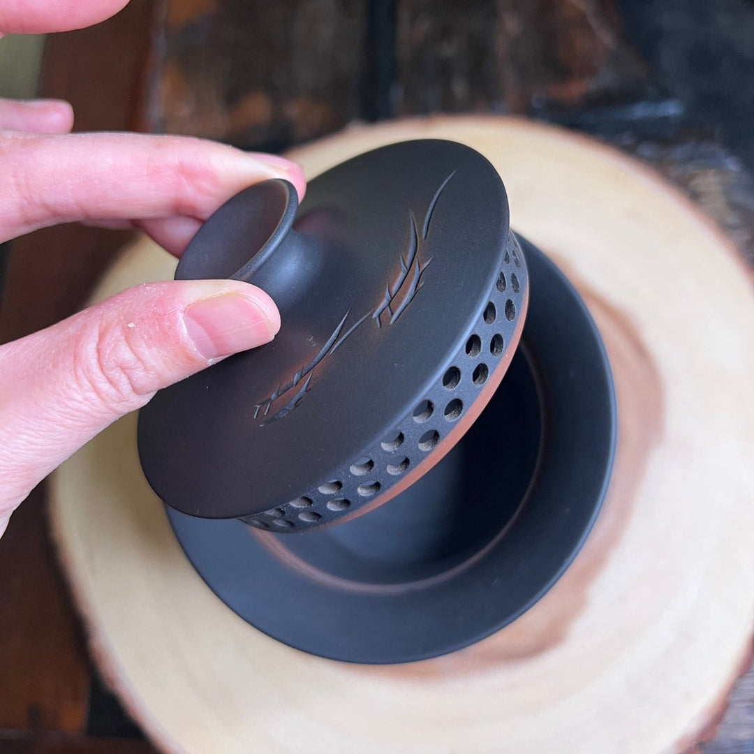 Jianshui Handmade 360° Pouring Easy Gaiwan Collection - Tea and Whisk
