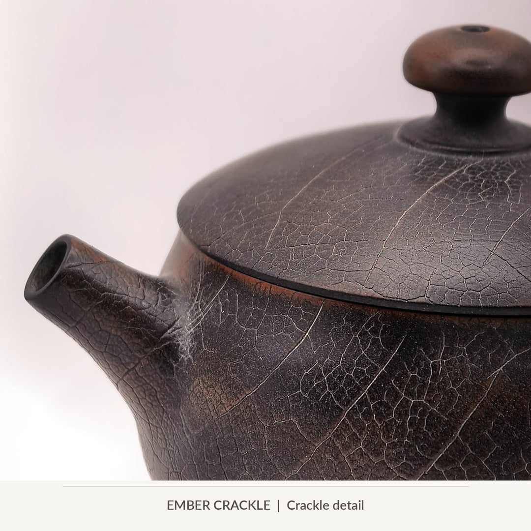 Ember Crackle, close view of natural crackle texture and spout detail