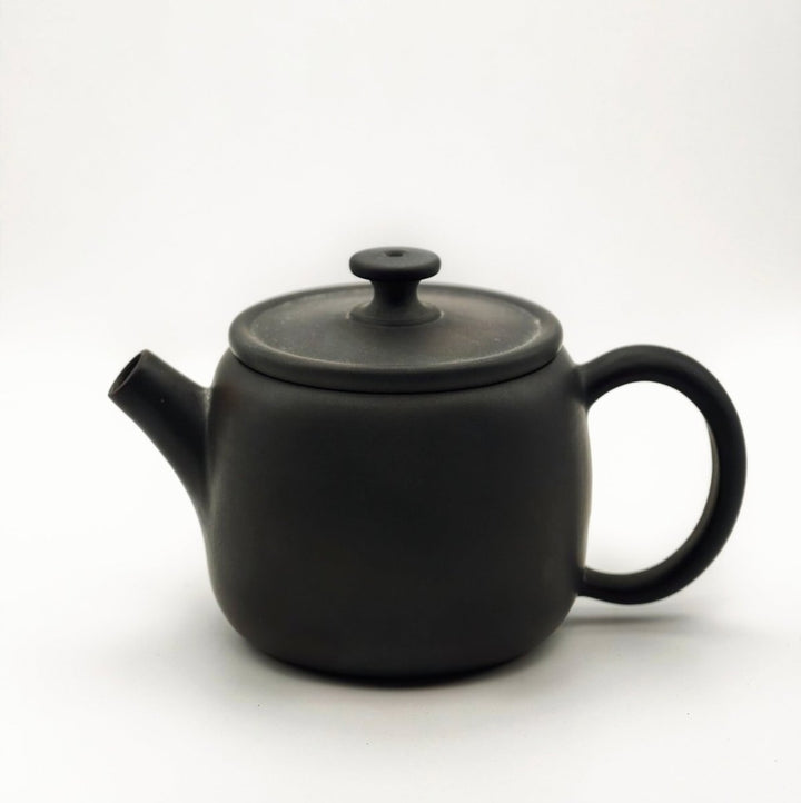 Jianshui Modern “Hanwa” Handmade Small Solo Teapot - 90ml - Tea and Whisk