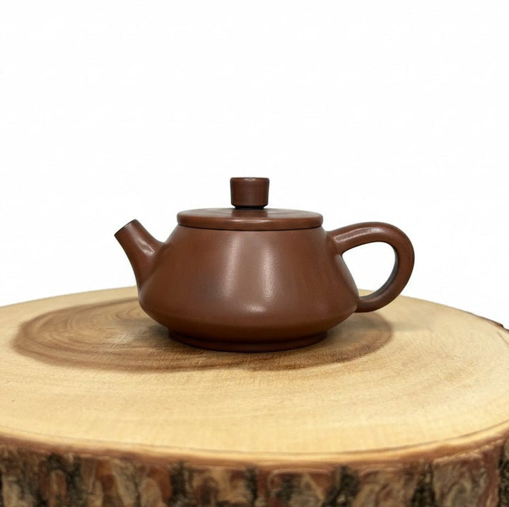 Jianshui “Stone Dipper” Handmade Small Solo Teapot - Tea and Whisk