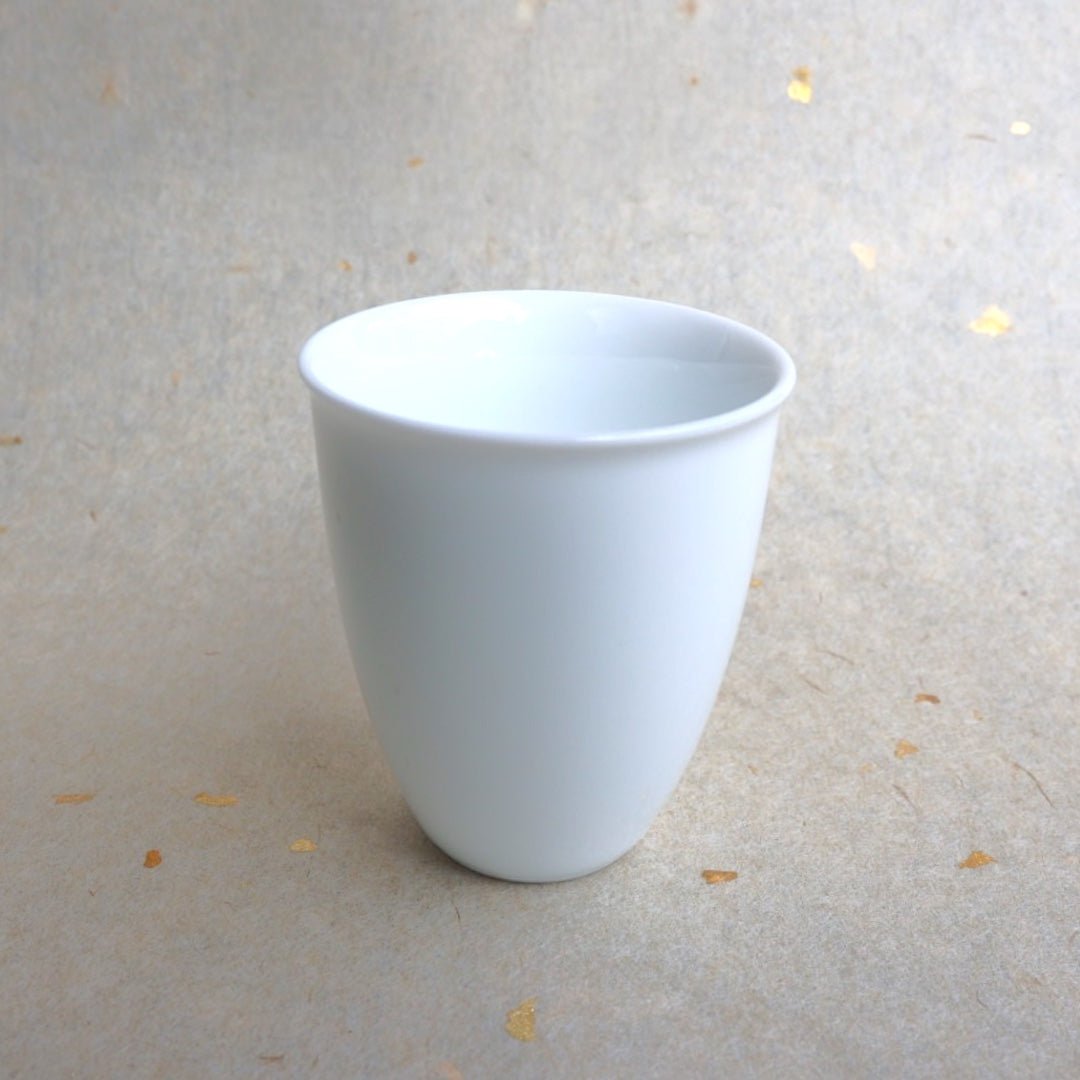 Jingdezhen "Aroma Teacup" - Tea and Whisk