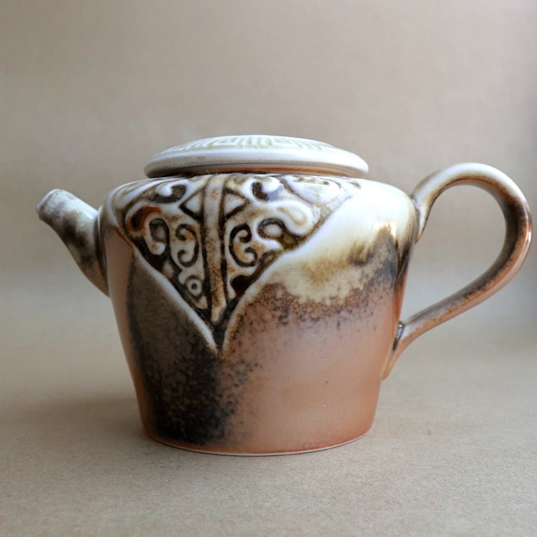 景德镇灰釉茶壶– 茶与拂