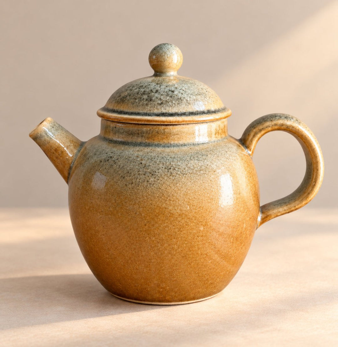 Jingdezhen Ash-Glaze Teapots Collection - Tea and Whisk