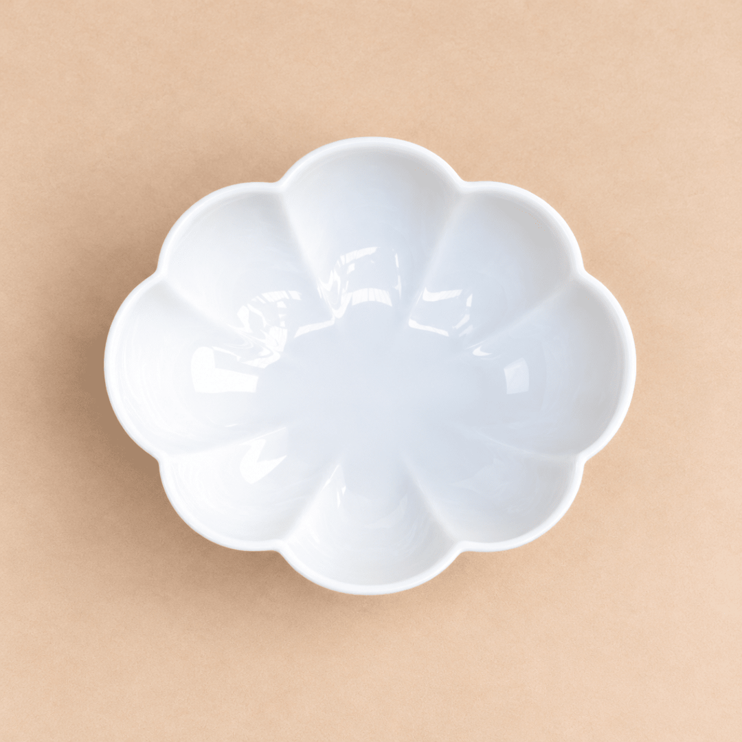 Jingdezhen "Begonia Boat" White Jade Teacup 40ml - Tea and Whisk