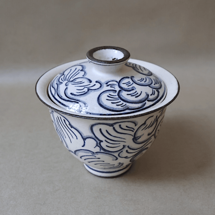 Jingdezhen Hand - Painted "Brush & Ink" Qinghua Gaiwan - Tea and Whisk