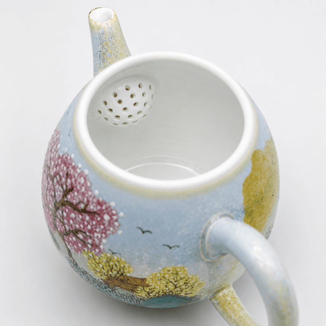 Jingdezhen Hand-Painted "Riverside Pavilion" Teapot - 160ml - Tea and Whisk