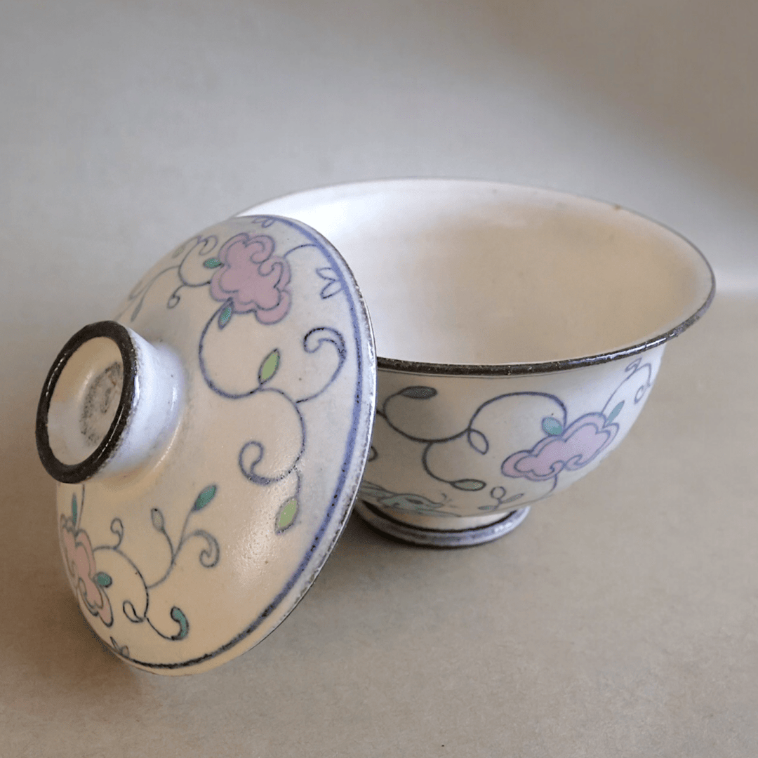 Jingdezhen Hand - Painted "Shangri - La" Gaiwan - Tea and Whisk