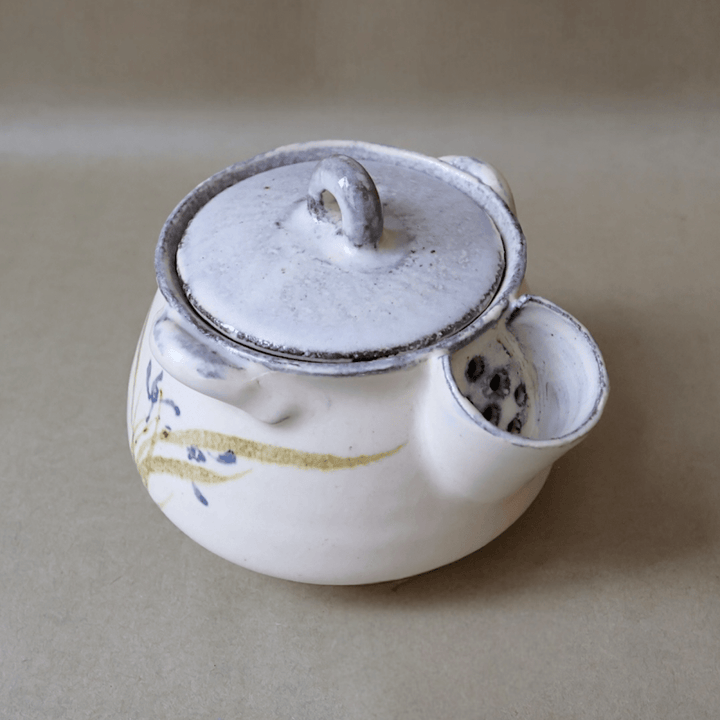 Jingdezhen Stoneware "Iris Bloom" Easy Gaiwan - Tea and Whisk