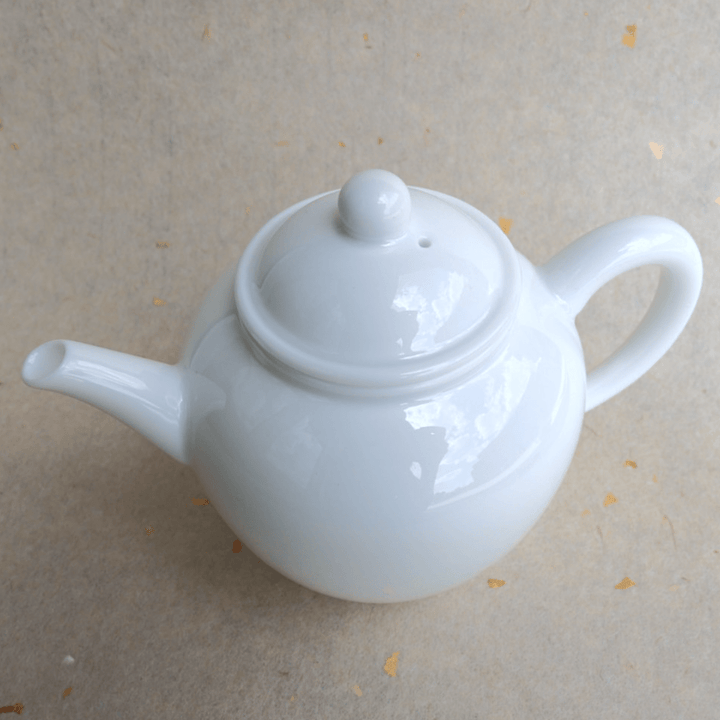 Jingdezhen “Wan Bi” Pure White Jade Porcelain Gongfu Teapot - Tea and Whisk